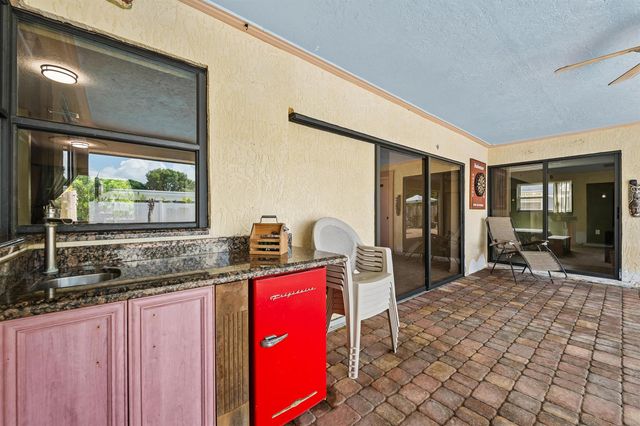 7970 NW 1ST Court, Margate, FL 33063