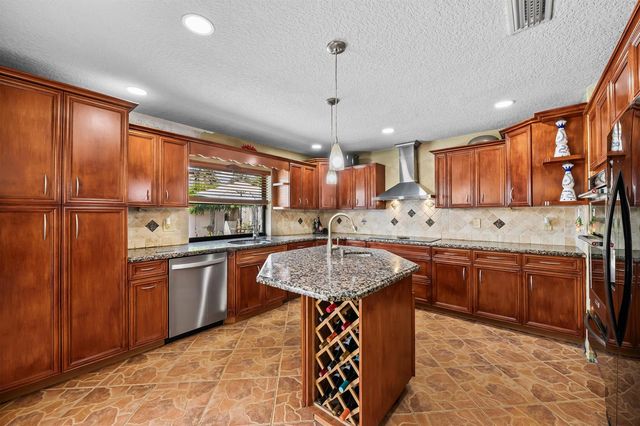 7970 NW 1ST Court, Margate, FL 33063