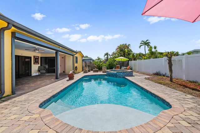 7970 NW 1ST Court, Margate, FL 33063