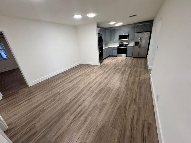 1101 S Seacrest Boulevard, Boynton Beach, FL 33435