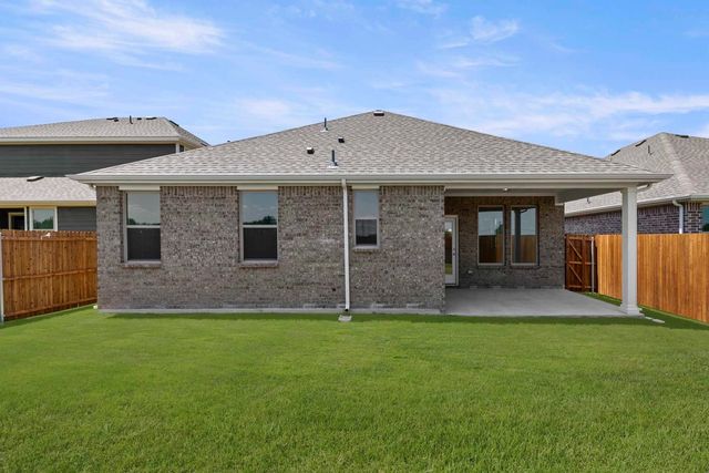 757 Waterhouse Lake Drive, Anna, TX 75409
