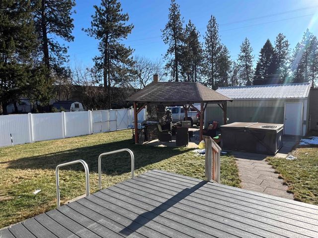 207 W Hoerner Ave, Spokane, WA 99218