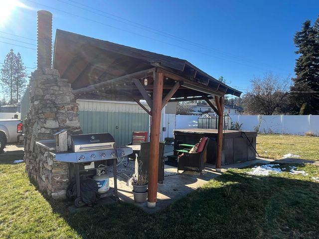 207 W Hoerner Ave, Spokane, WA 99218