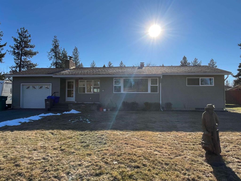 207 W Hoerner Ave, Spokane, WA 99218