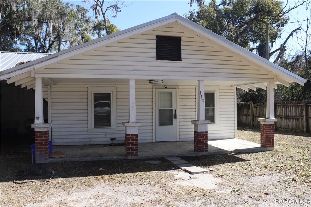 119 NE 1st Street, Williston, FL 32696