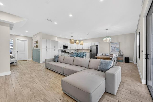 16587 Cove Road, Loxahatchee, FL 33470