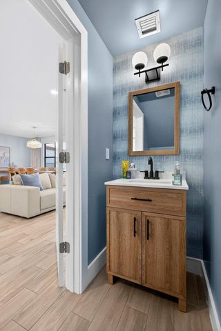 16587 Cove Road, Loxahatchee, FL 33470