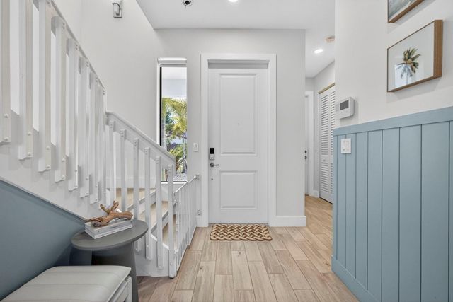 16587 Cove Road, Loxahatchee, FL 33470