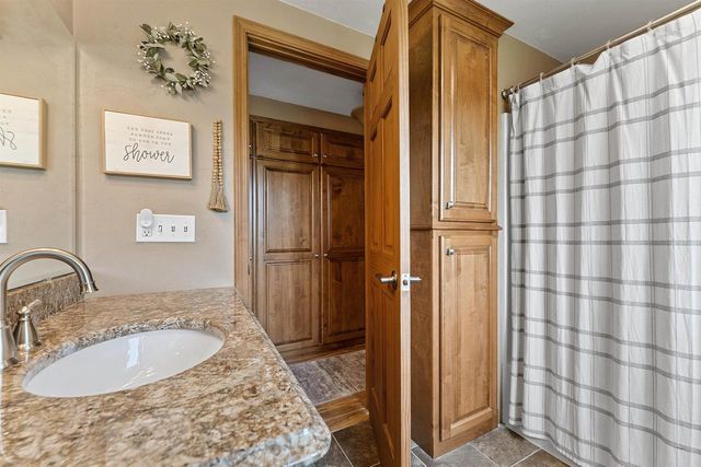 2423 HAMPTON AVENUE, Green Bay, WI 54311