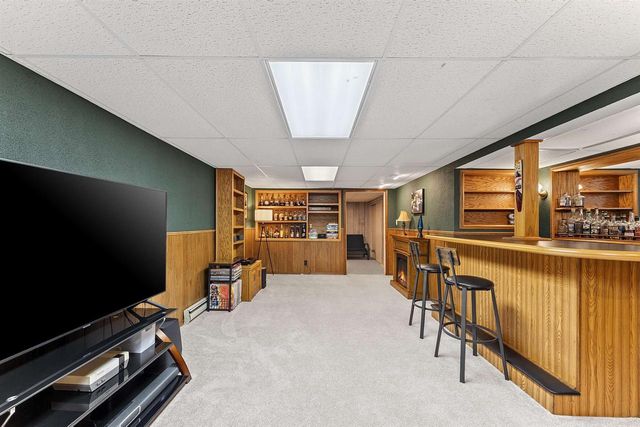 2423 HAMPTON AVENUE, Green Bay, WI 54311
