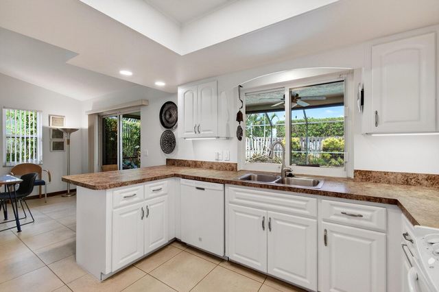 1315 N Lakeside Drive, Lake Worth Beach, FL 33460