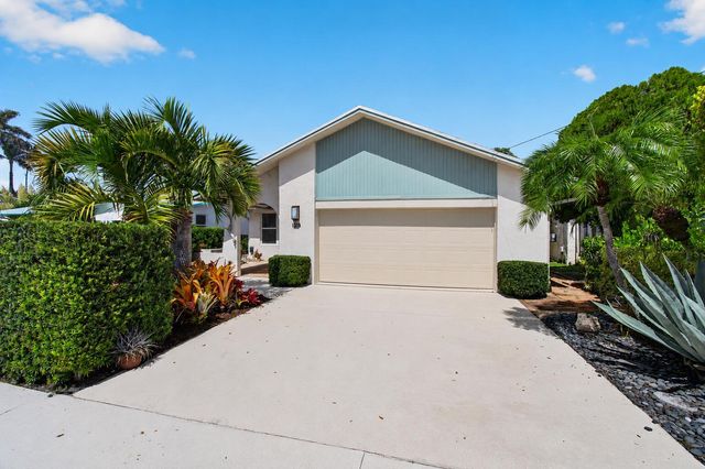 1315 N Lakeside Drive, Lake Worth Beach, FL 33460