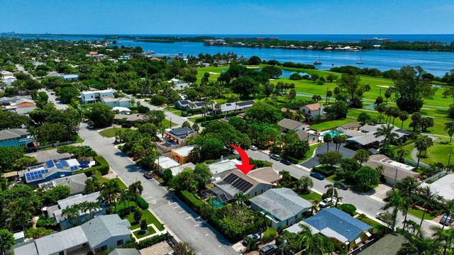 1315 N Lakeside Drive, Lake Worth Beach, FL 33460