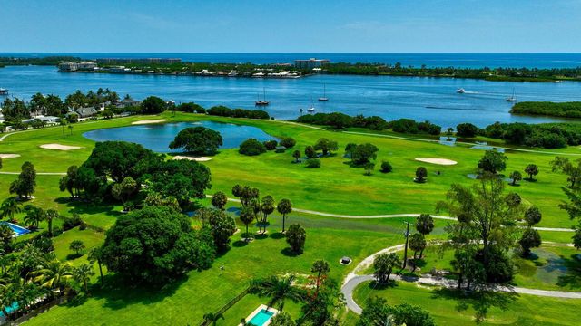 1315 N Lakeside Drive, Lake Worth Beach, FL 33460