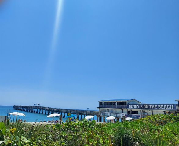 1315 N Lakeside Drive, Lake Worth Beach, FL 33460