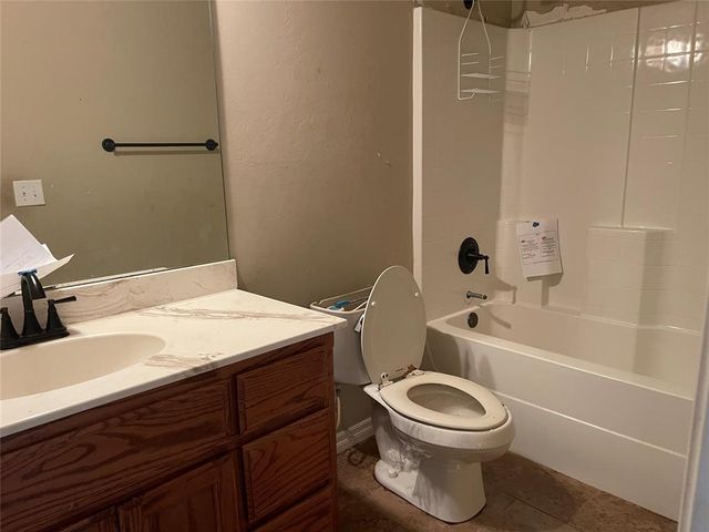 2405 Shell Drive, Oklahoma City, OK 73130