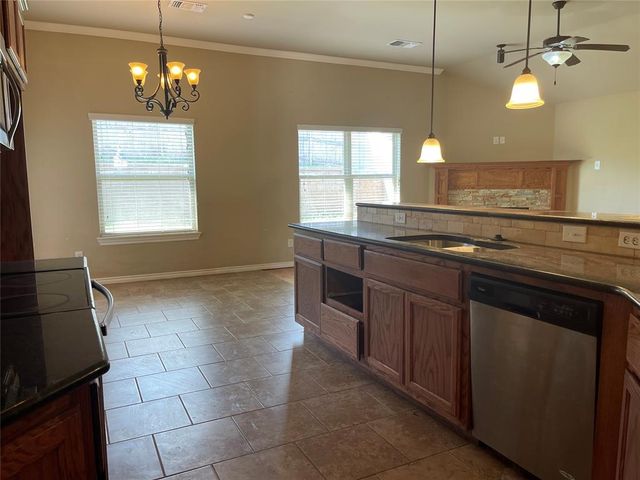 2405 Shell Drive, Oklahoma City, OK 73130