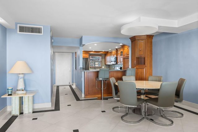 511 Bayshore Drive 904, Fort Lauderdale, FL 33304