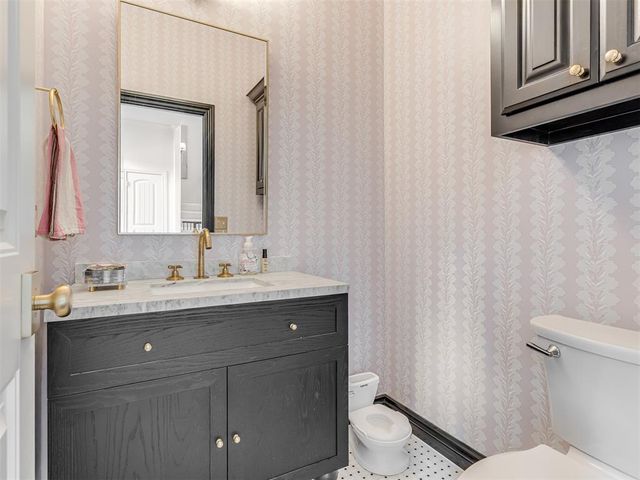 19308 Cade Court, Edmond, OK 73012
