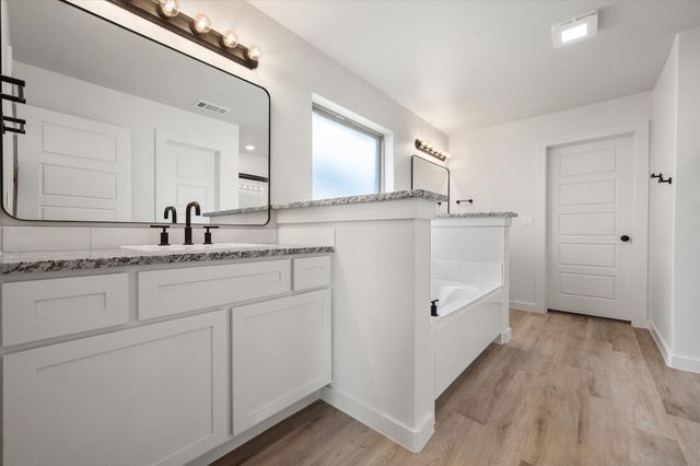 13824 Gary Avenue, Lubbock, TX 79423