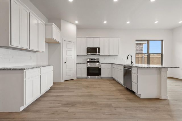 13824 Gary Avenue, Lubbock, TX 79423