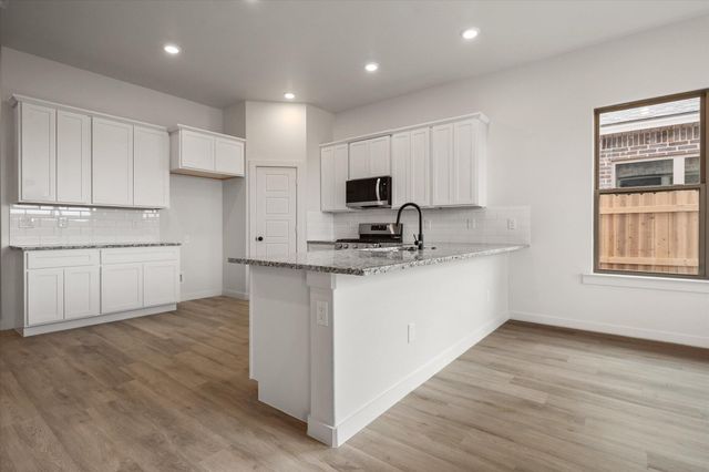 13824 Gary Avenue, Lubbock, TX 79423