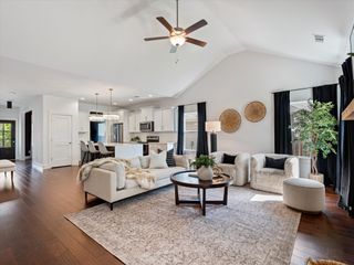 213 Hermitage Point Dr, Hermitage, TN 37076