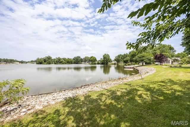 4121 Bruene Avenue, Pontoon Beach, IL 62040
