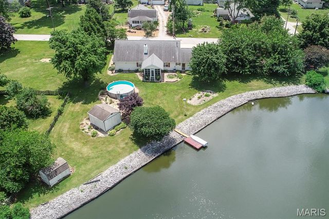 4121 Bruene Avenue, Pontoon Beach, IL 62040