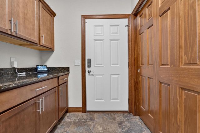 5227 Kings WAY, Mount Pleasant, WI 53403