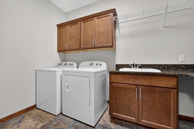 5227 Kings WAY, Mount Pleasant, WI 53403