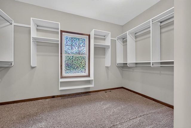 5227 Kings WAY, Mount Pleasant, WI 53403