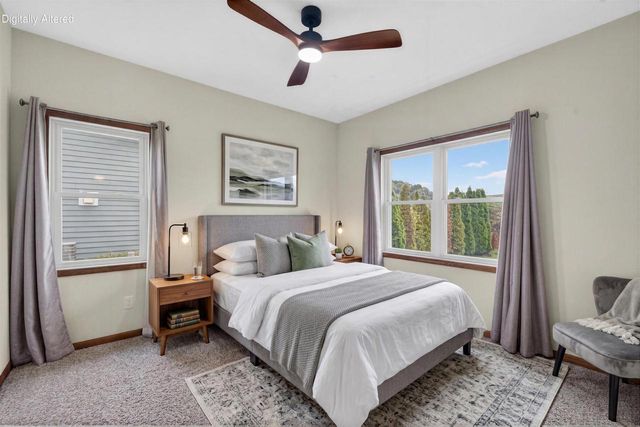 5227 Kings WAY, Mount Pleasant, WI 53403