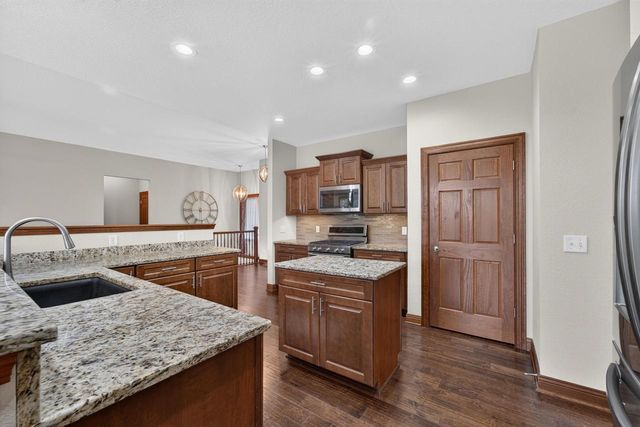 5227 Kings WAY, Mount Pleasant, WI 53403