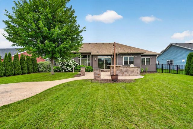 5227 Kings WAY, Mount Pleasant, WI 53403