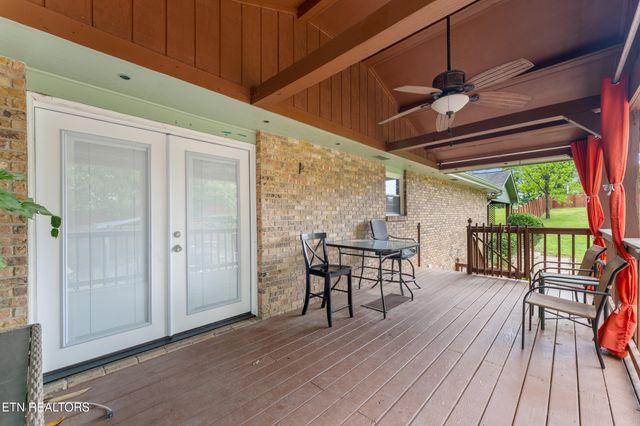 310 Hollywood Circle, Sevierville, TN 37862