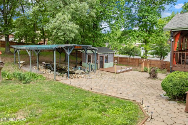 310 Hollywood Circle, Sevierville, TN 37862