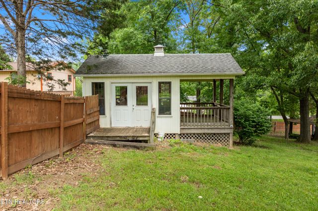 310 Hollywood Circle, Sevierville, TN 37862