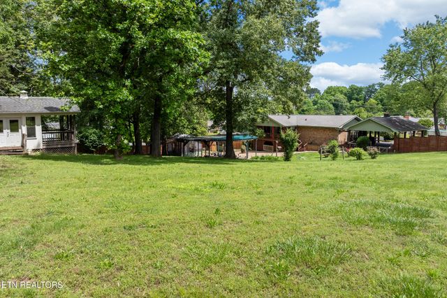 310 Hollywood Circle, Sevierville, TN 37862