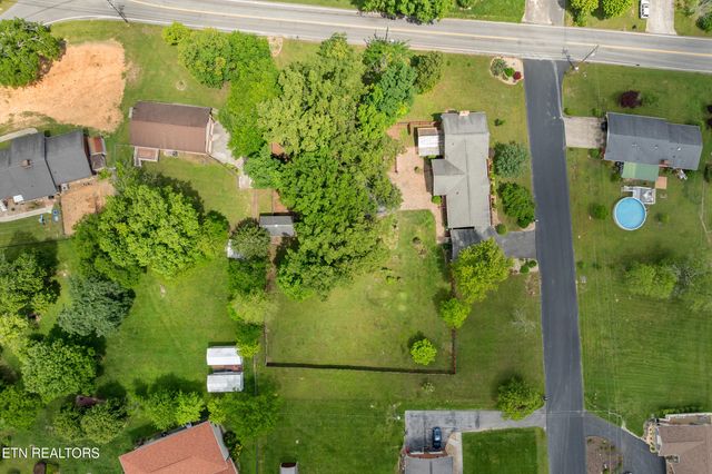 310 Hollywood Circle, Sevierville, TN 37862