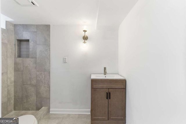 2543 Fontaine Circle, Decatur, GA 30032