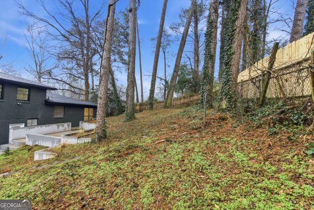 2543 Fontaine Circle, Decatur, GA 30032