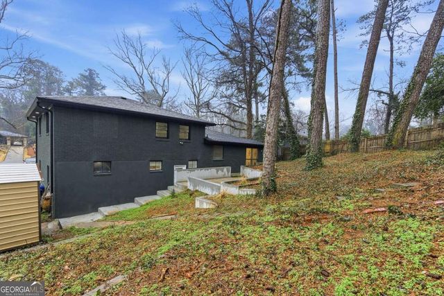 2543 Fontaine Circle, Decatur, GA 30032