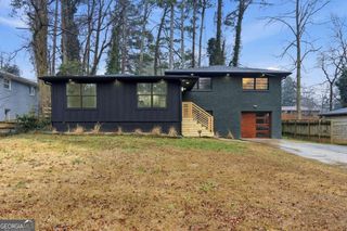 2543 Fontaine Circle, Decatur, GA 30032