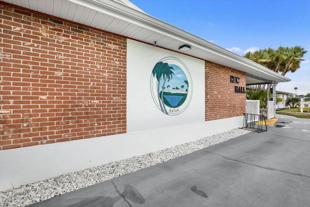 6015 19TH STREET N 216, St Petersburg, FL 33714