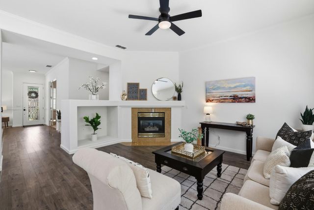3271 Stonehurst Dr, El Dorado Hills, CA 95762