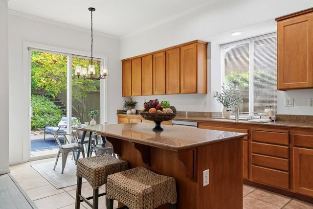 3271 Stonehurst Dr, El Dorado Hills, CA 95762