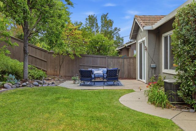 3271 Stonehurst Dr, El Dorado Hills, CA 95762