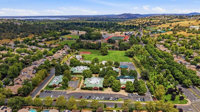 3271 Stonehurst Dr, El Dorado Hills, CA 95762