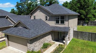 1352 Winding Willow Drive, Pinehurst, TX 77362